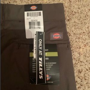 Dickies cargo pants! New with tags! Never worn before!
